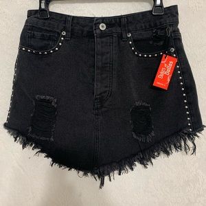 Forever 21 Studded Distressed Denim Black Skirt 🌴